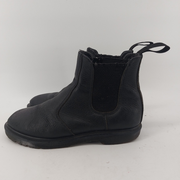 Dr Martens 2976 SMOOTH LEATHER CHELSEA BOOTS Black - Picture 2 of 6